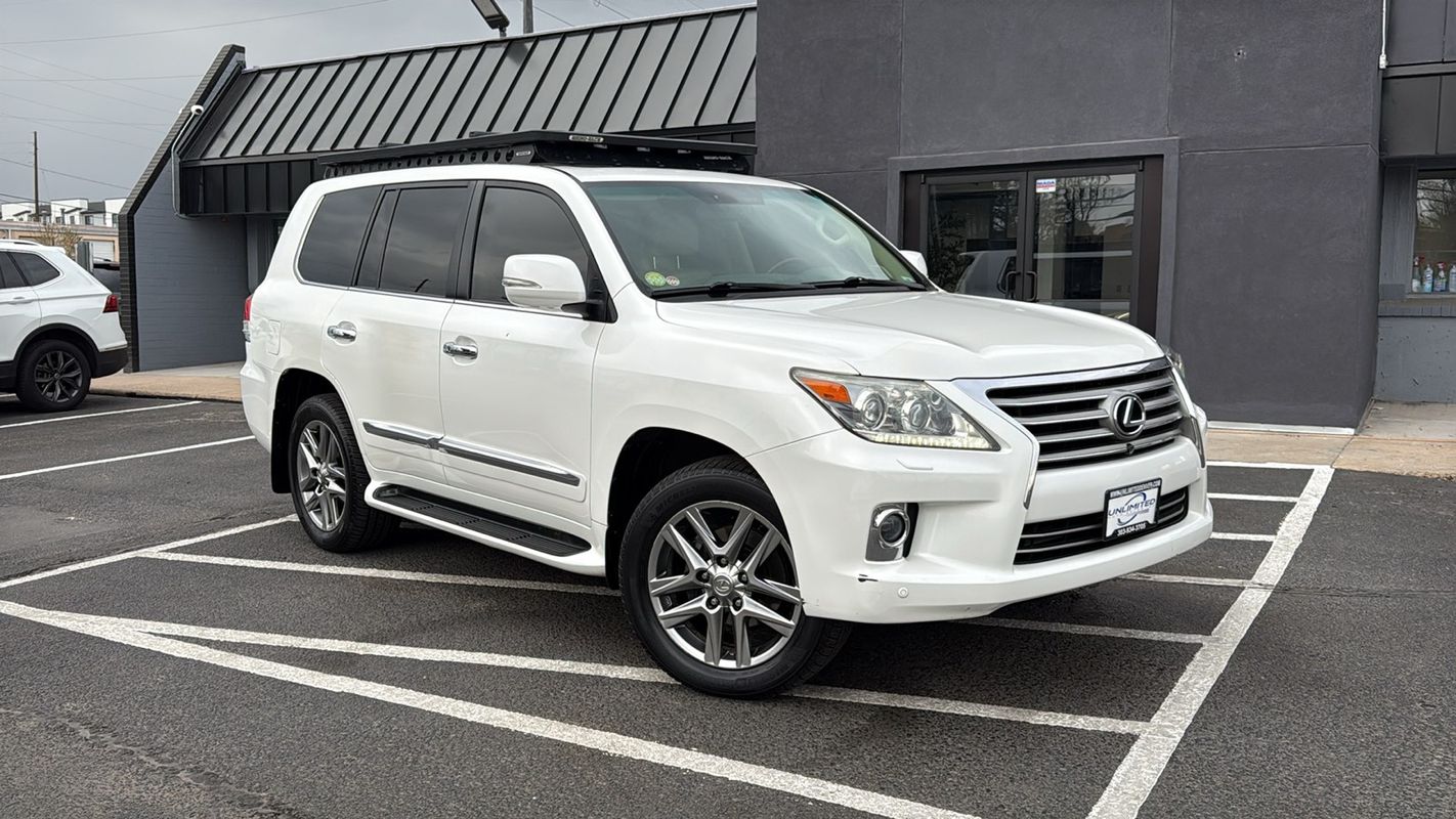 2013 Lexus LX 570 570