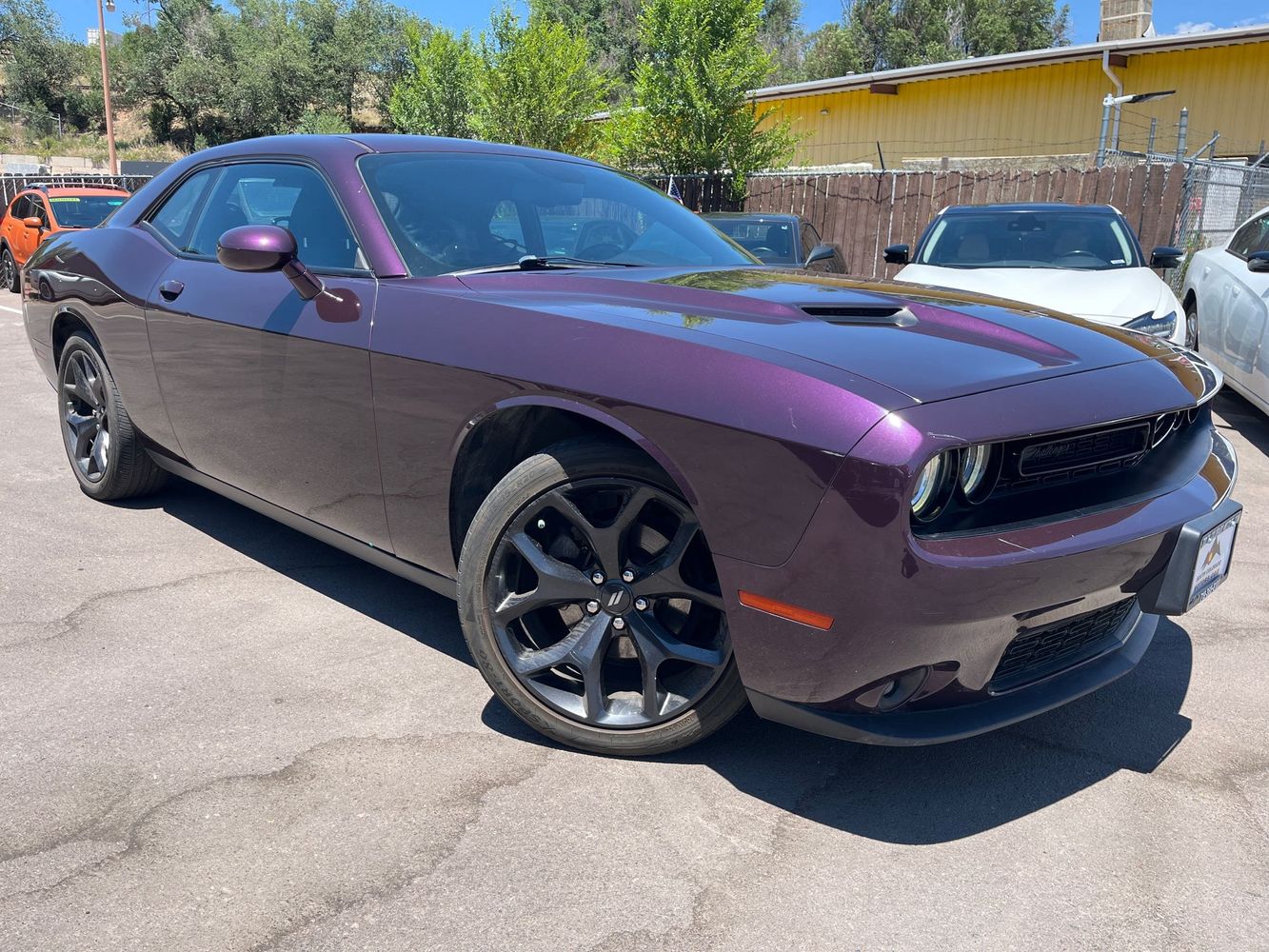 2020 Dodge Challenger SXT Auto's photo