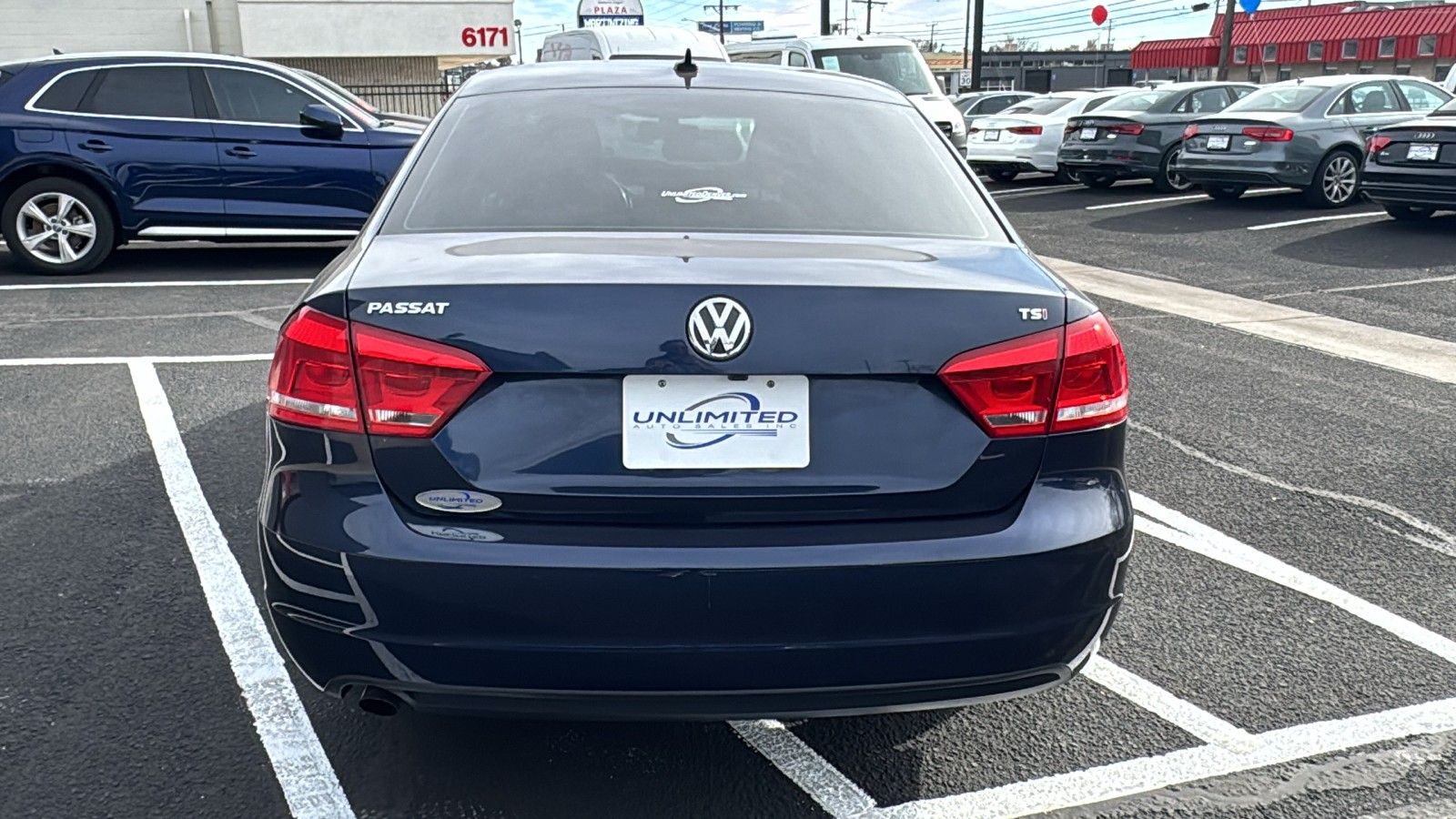 2015 Volkswagen Passat Limited photo 3