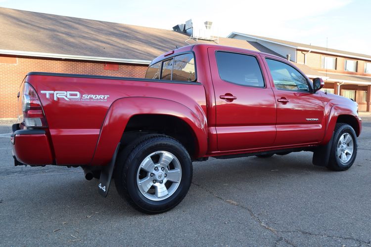 2015 Toyota Tacoma V6 | Victory Motors of Colorado