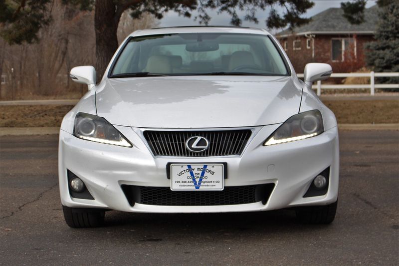 2011 Lexus IS 250 Photos