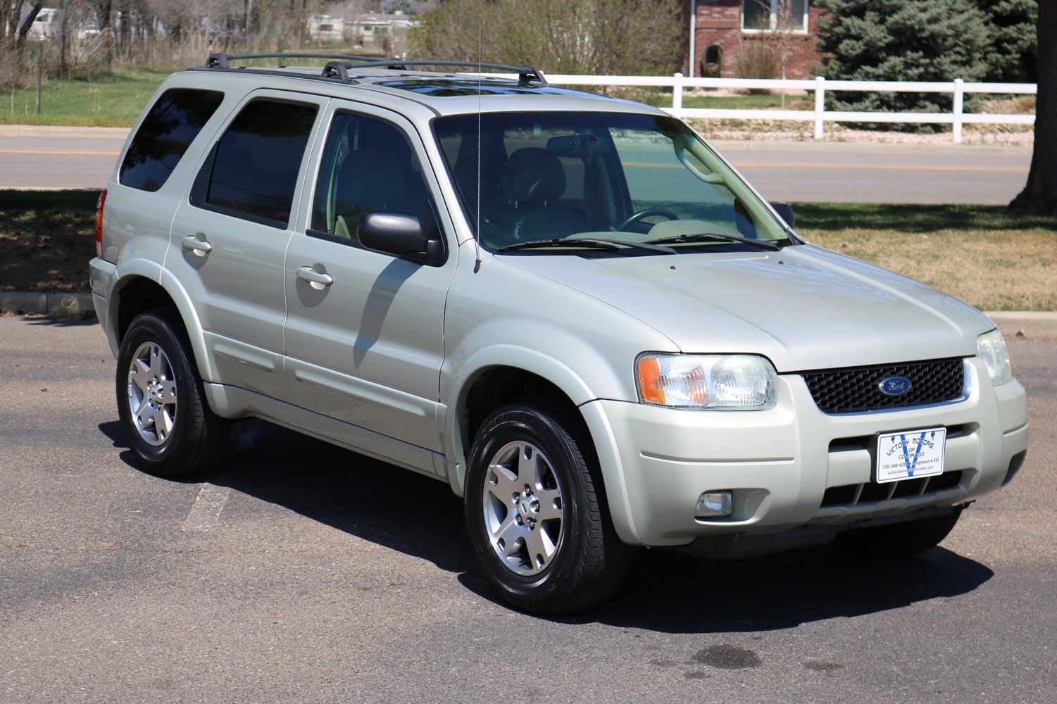 Ford escape 2004 год