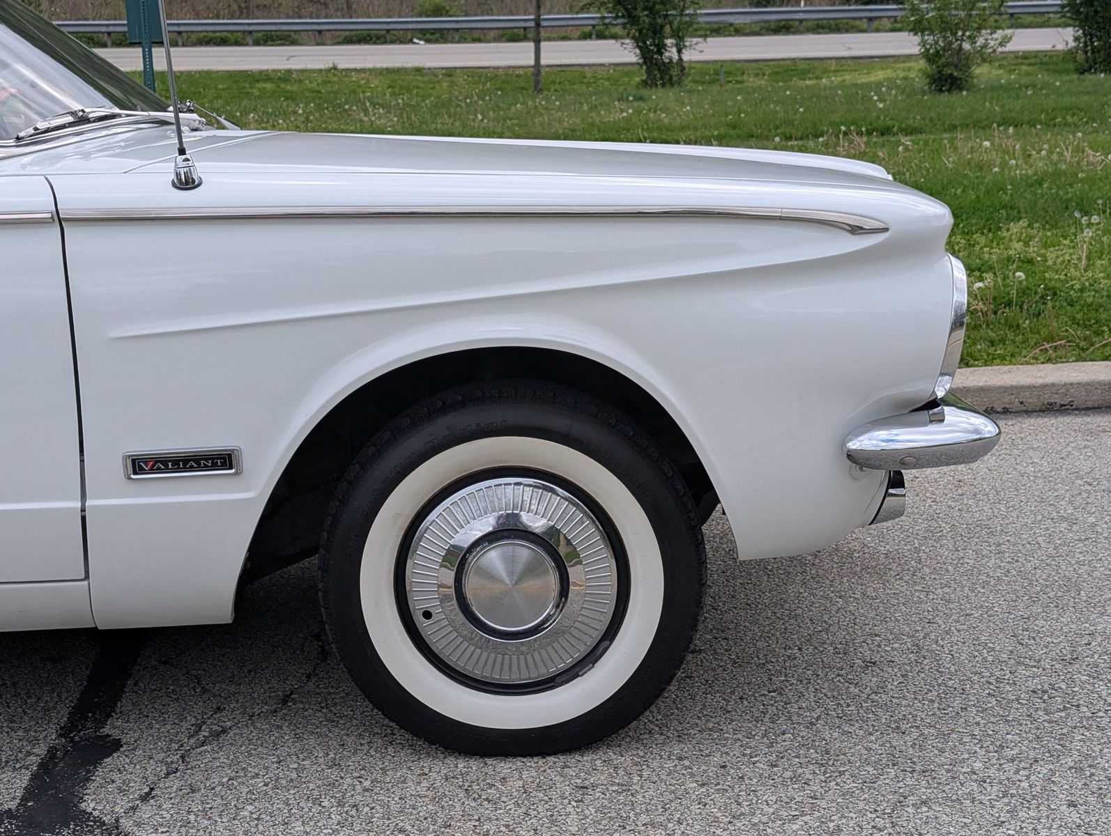 1963 Plymouth Valiant 38
