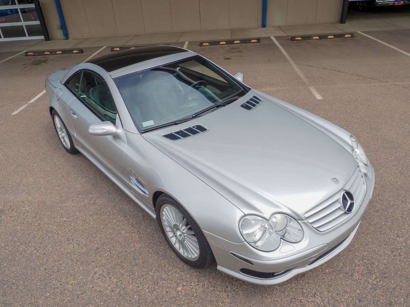 2004 Mercedes-Benz SL-Class 11