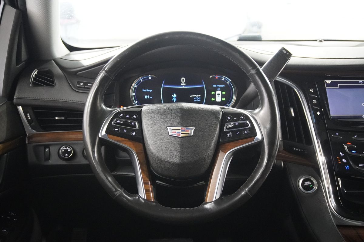 2016 Cadillac Escalade Luxury Collection