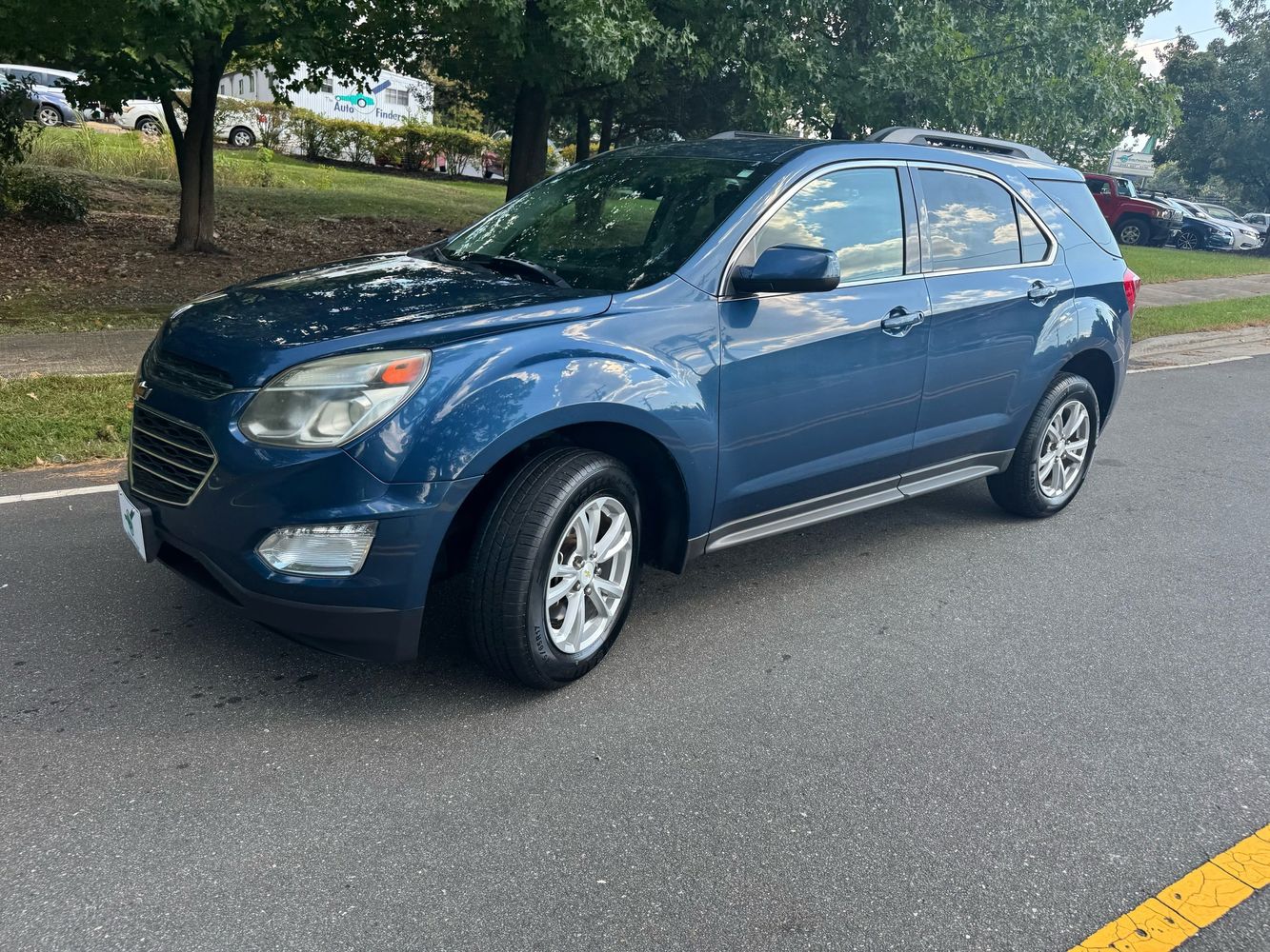 2016 Chevrolet Equinox LT photo 13