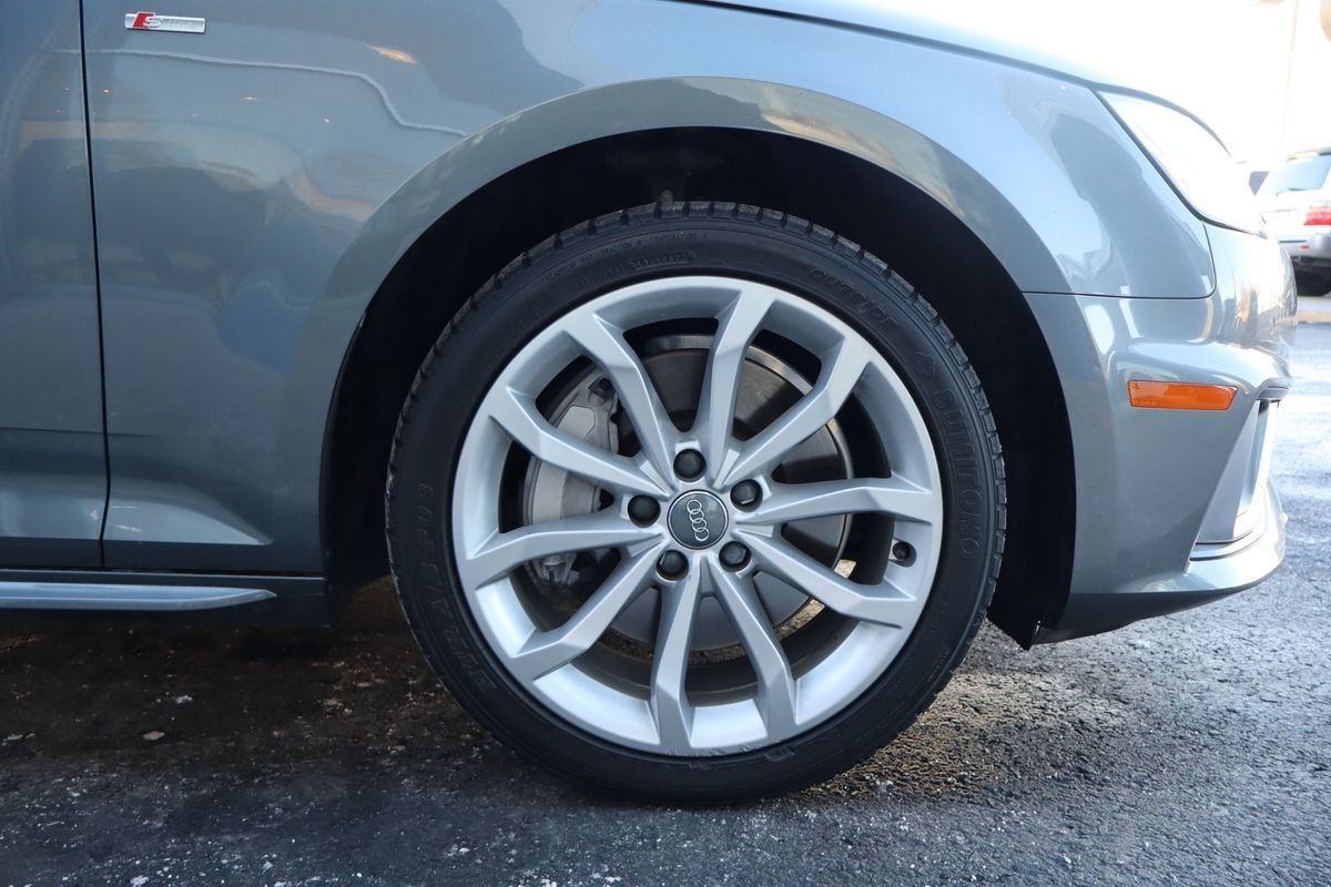 2019 Audi A4 45 Premium