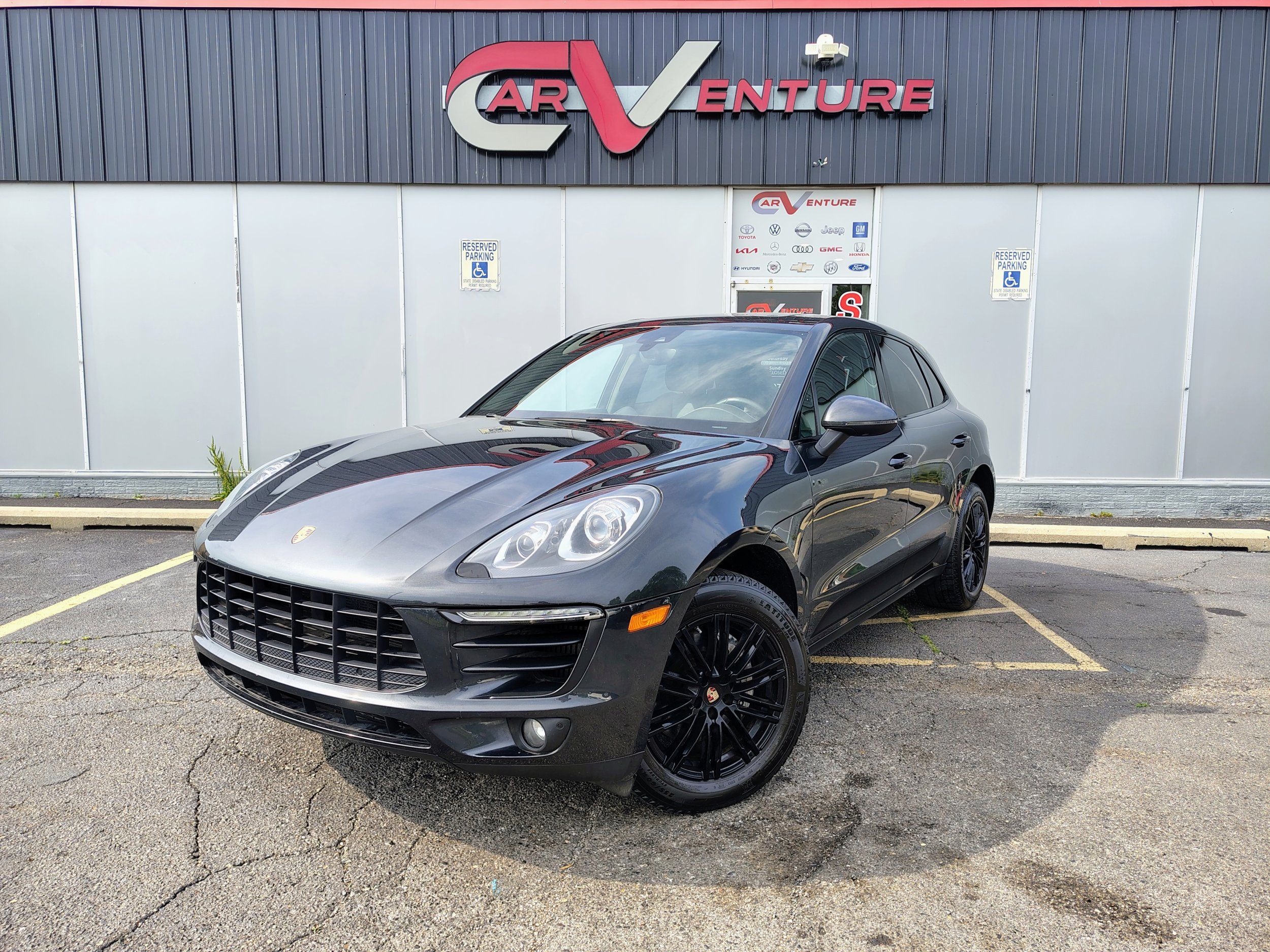2017 Porsche Macan S's photo