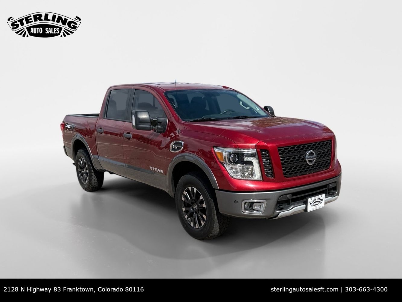2017 Nissan Titan PRO-4X photo 6