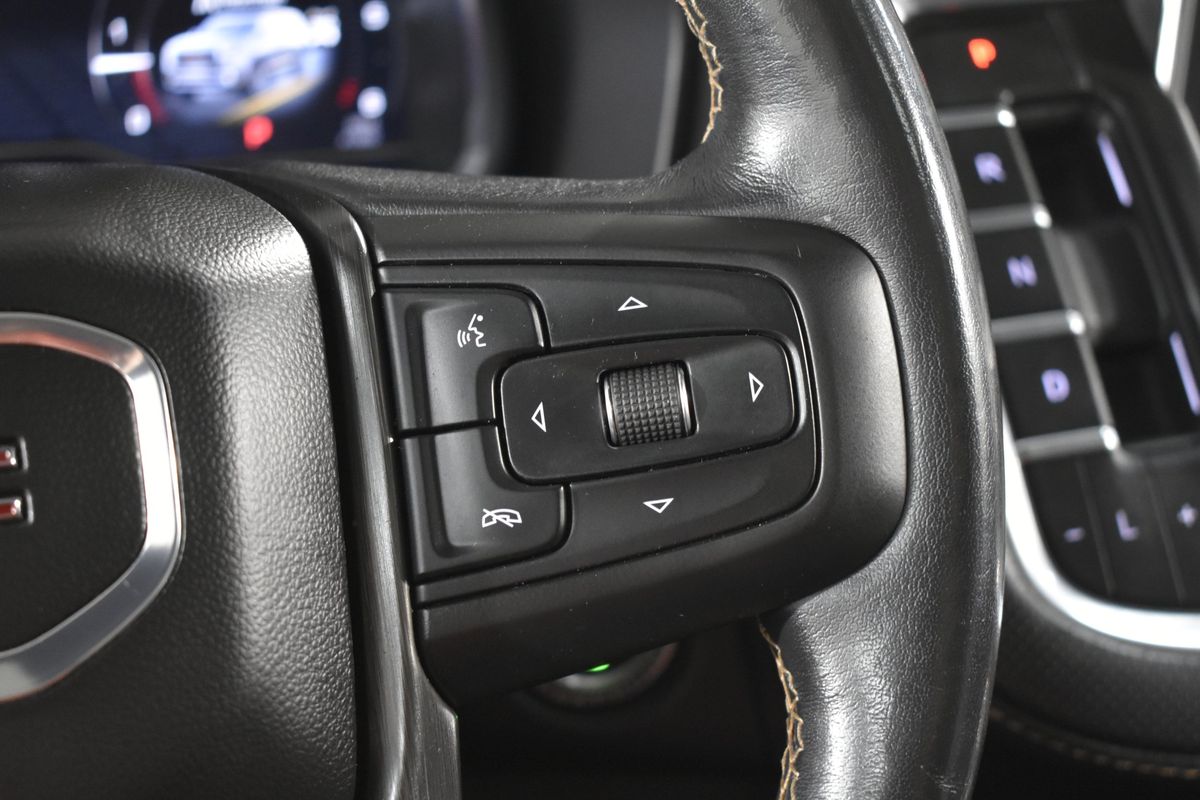 2022 GMC Yukon XL 4WD AT4