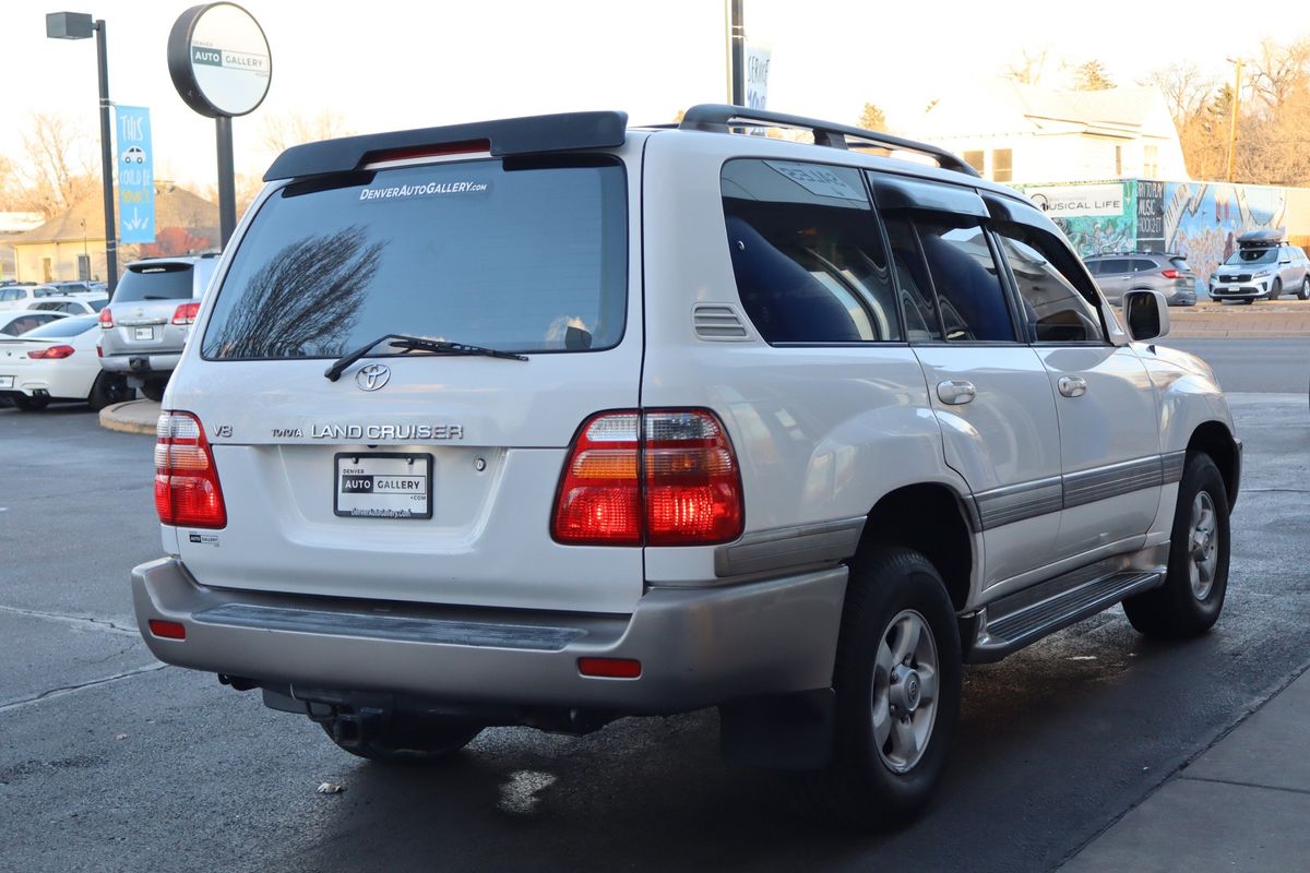 2000 Toyota Land Cruiser 
