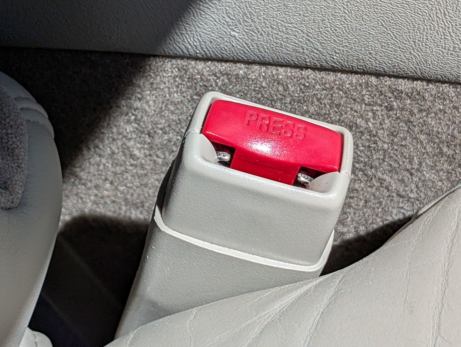 2004 Cadillac Escalade ESV 72