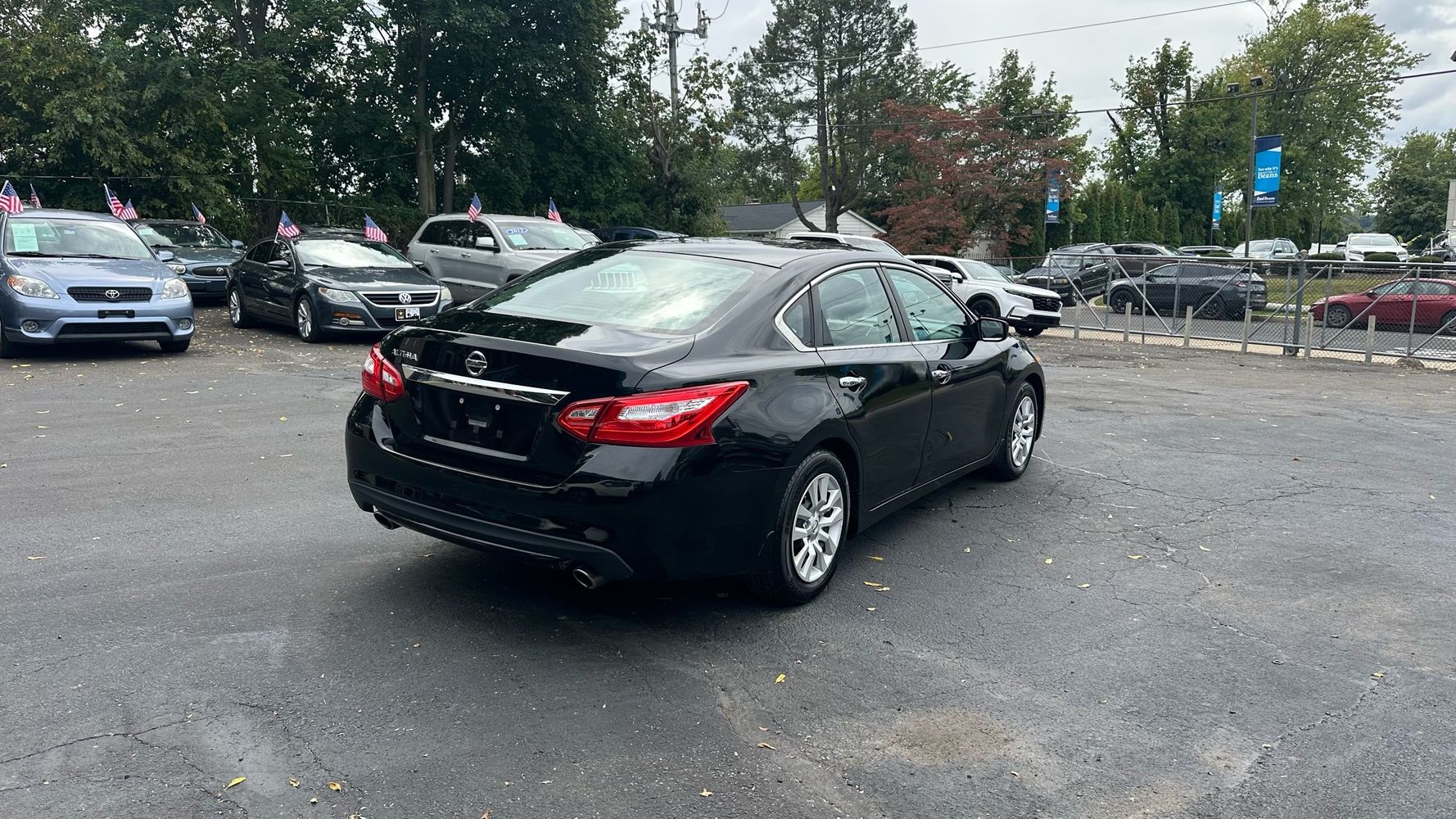 2016 Nissan Altima 2.5 S photo 5