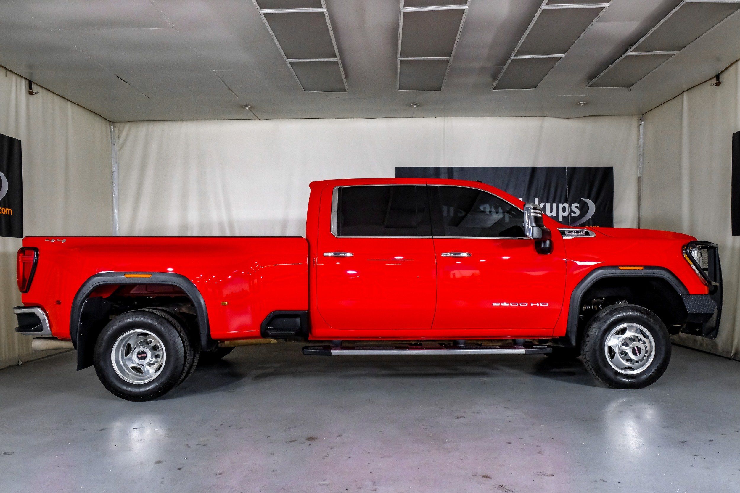 2020 Gmc Sierra SLT photo 2