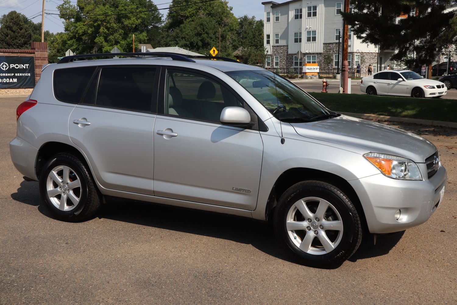 2008 Toyota RAV4 Limited | Victory Motors of Colorado