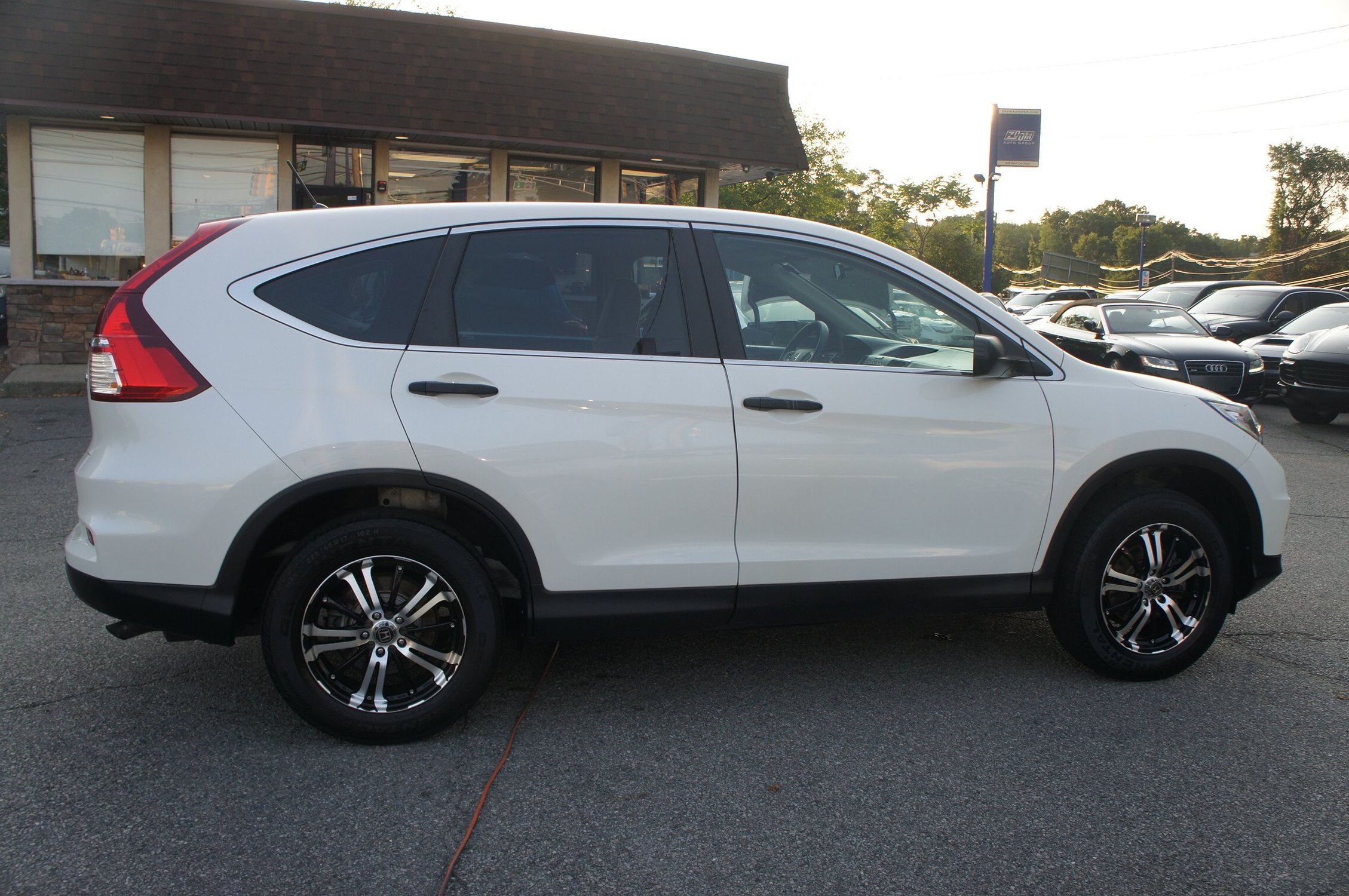 2016 Honda CR-V LX photo 10