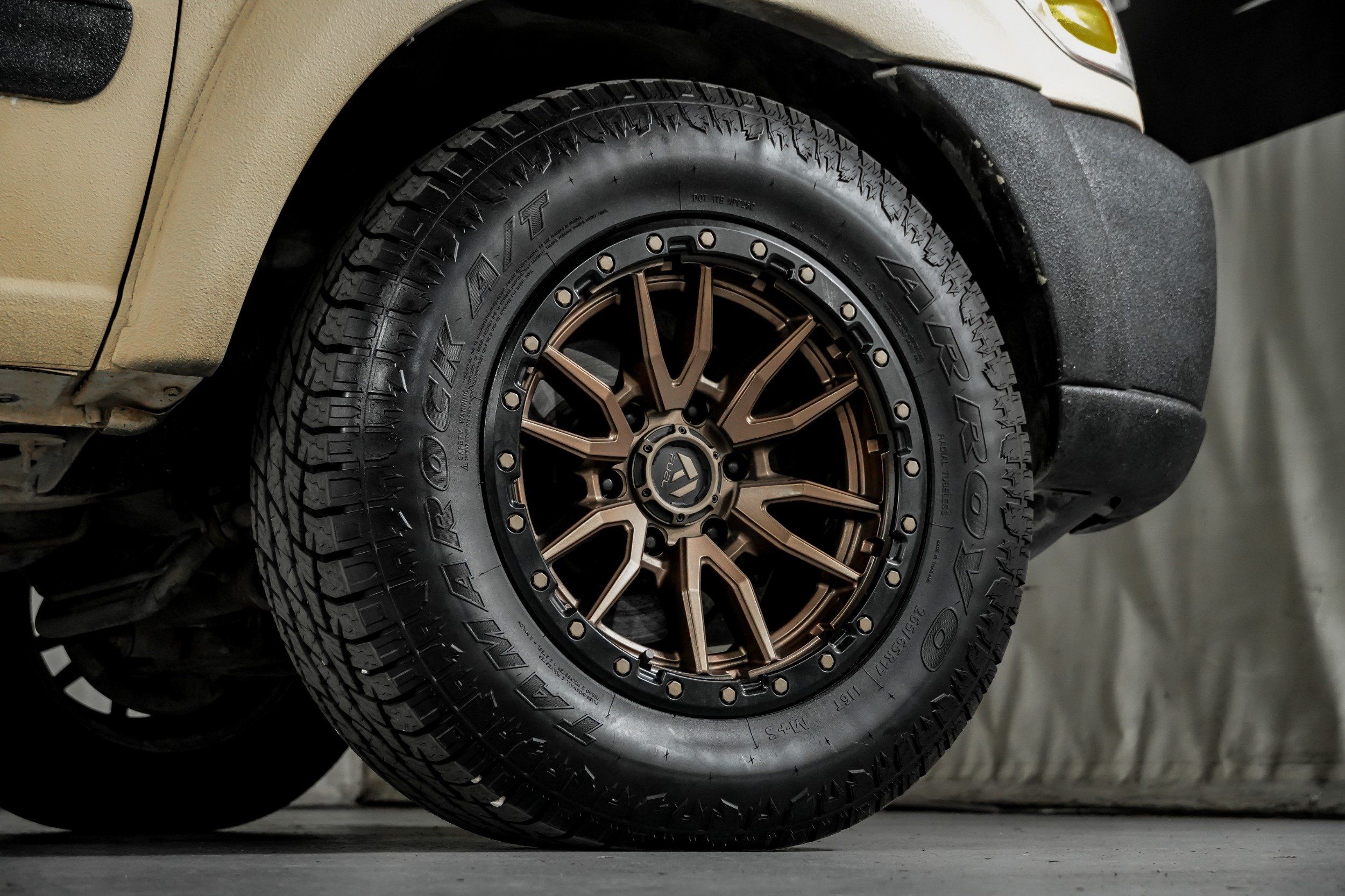 2004 Toyota Sequoia SR5 - Photo 50