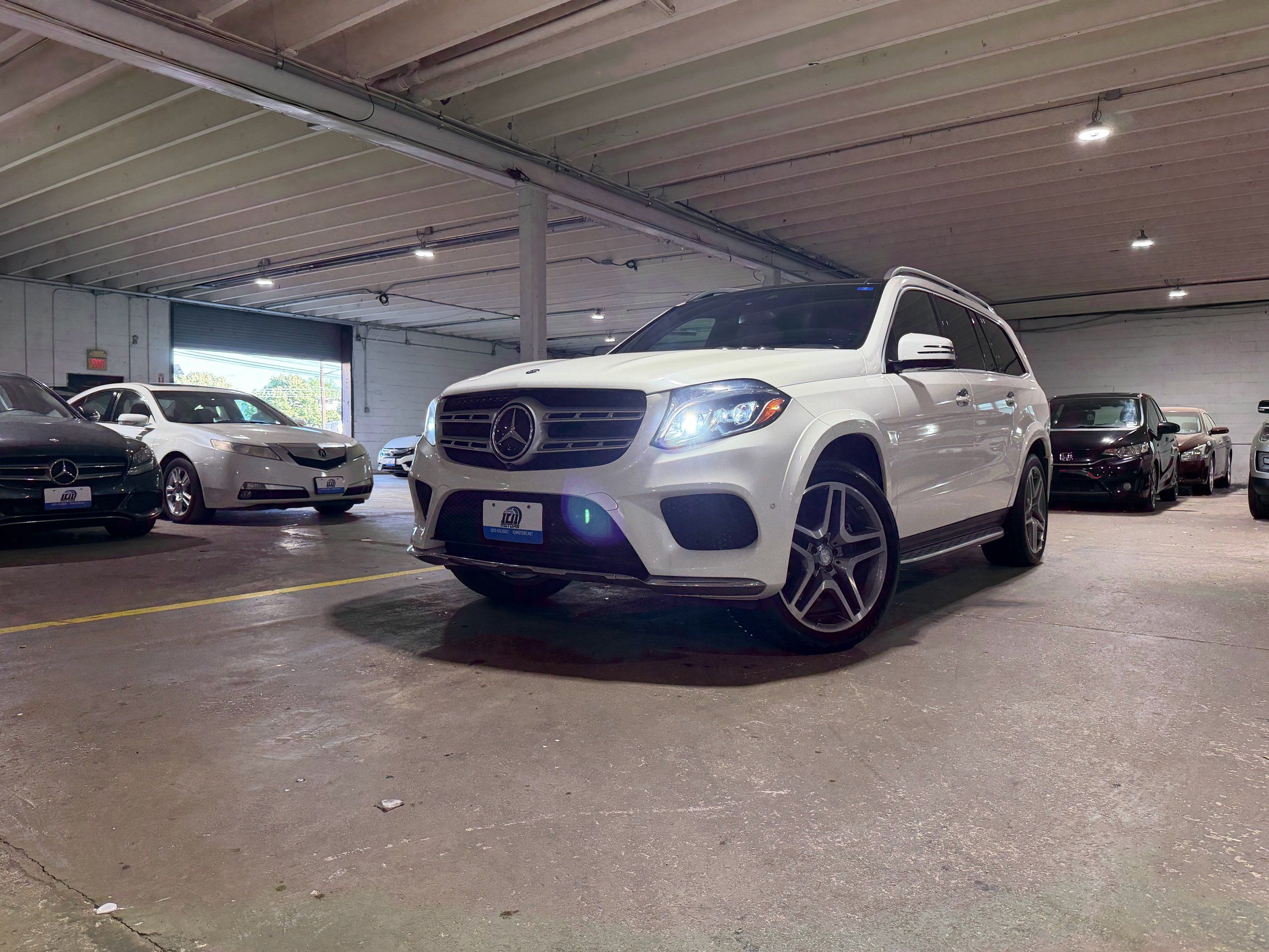 2017 Mercedes-Benz GLS GLS550's photo