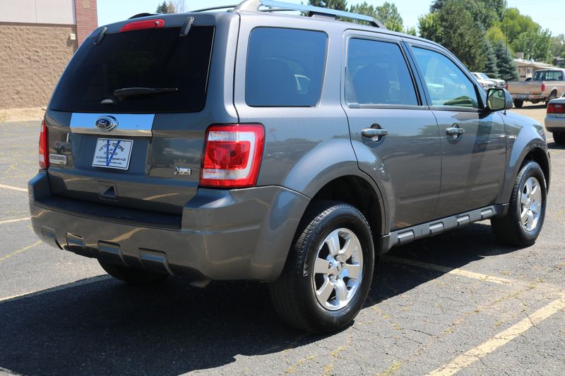 2011 Ford Escape Photos