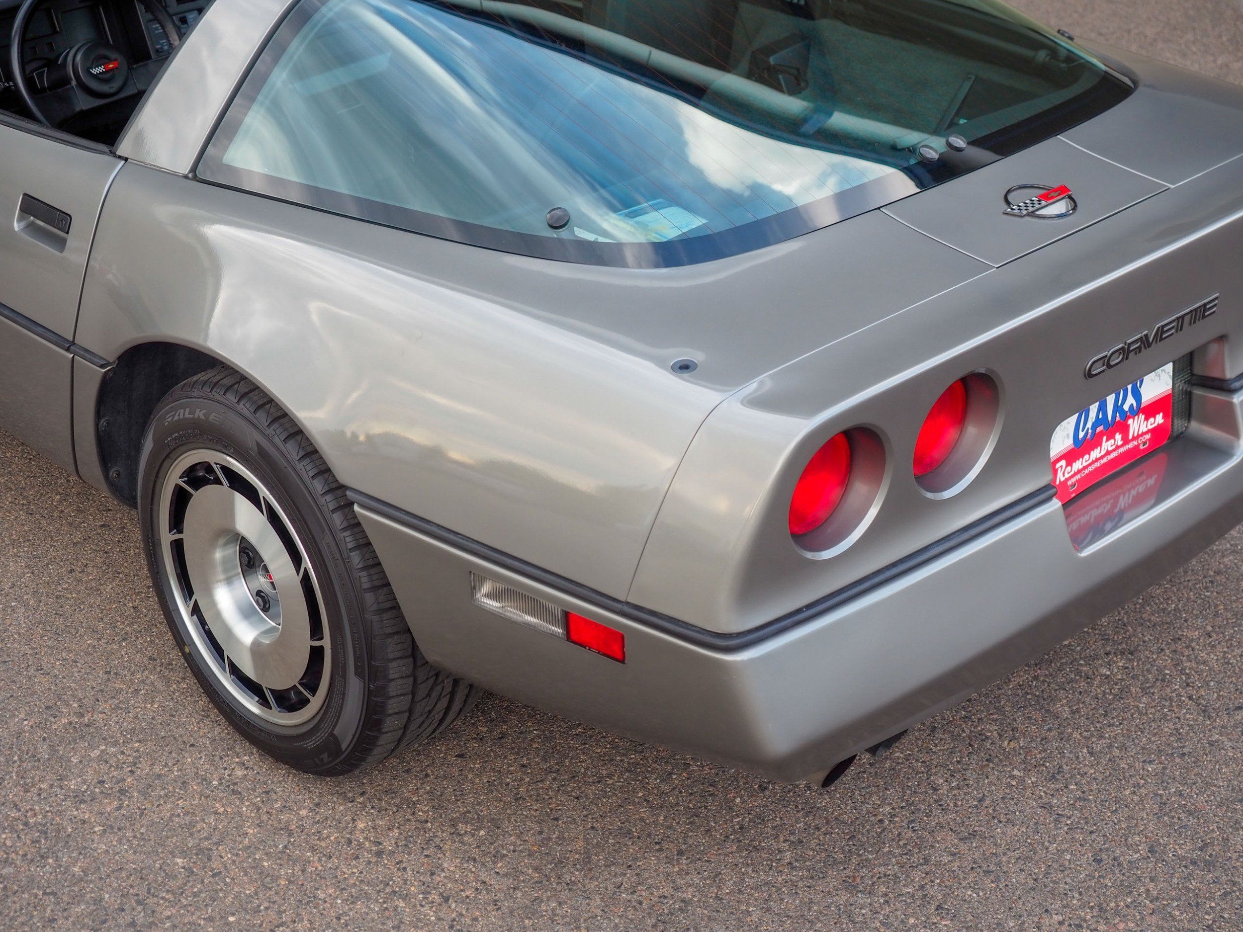 1985 Chevrolet Corvette Silver 