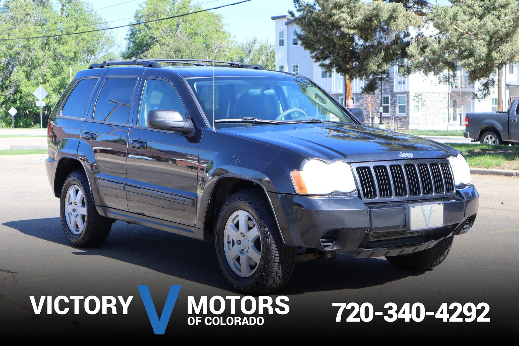 2009 Jeep Grand Cherokee Laredo | Victory Motors of Colorado