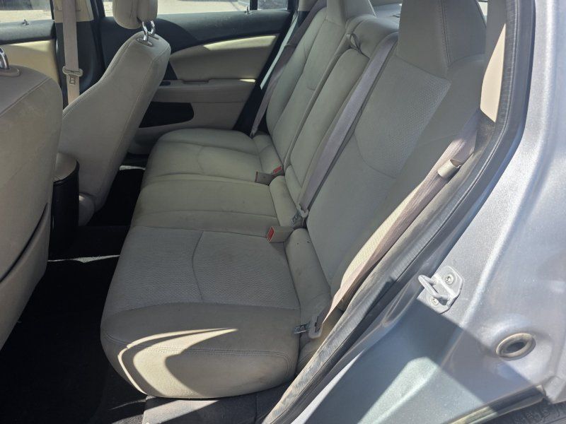 2014 Chrysler 200 LX photo 11