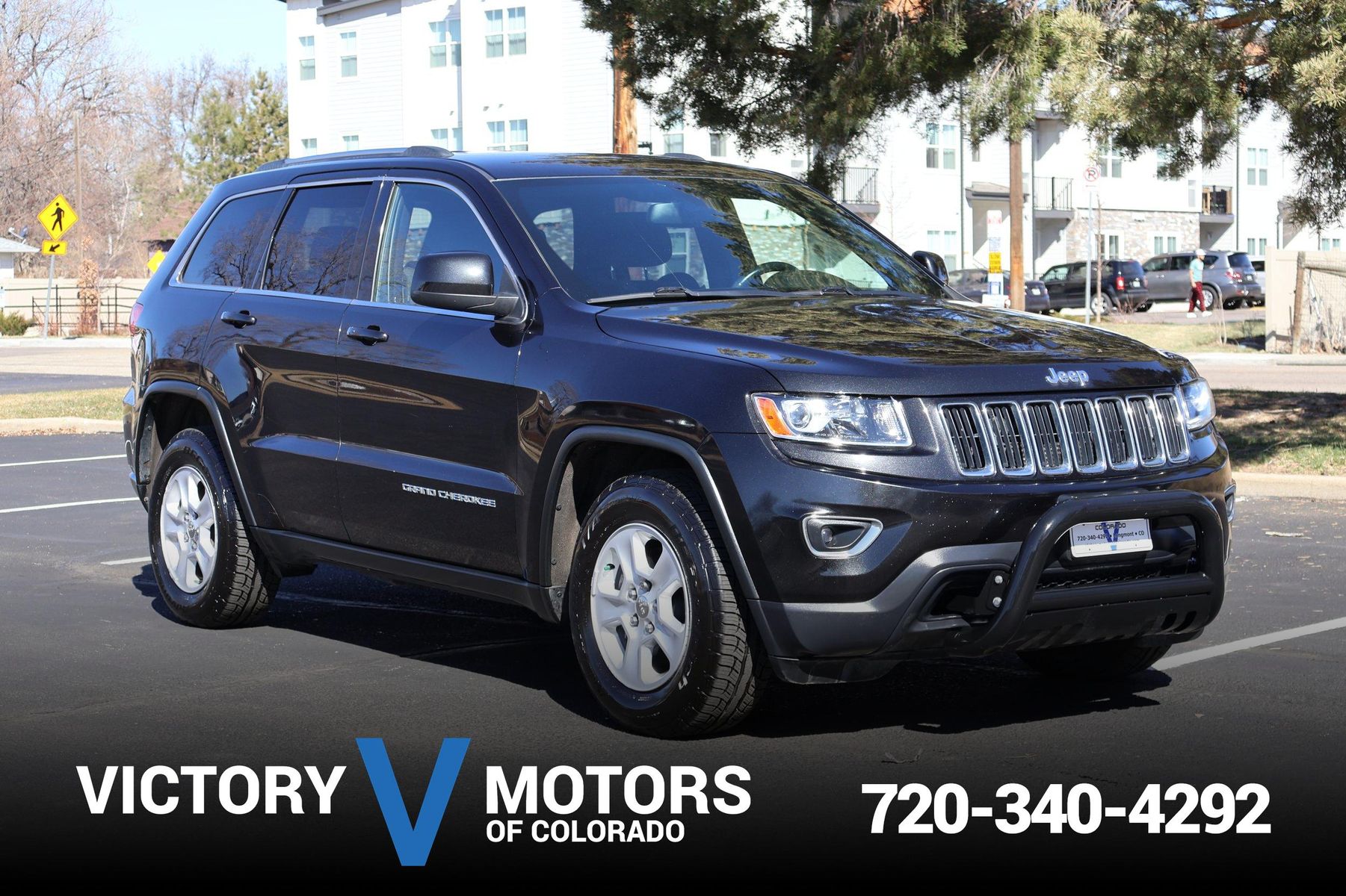 2014 Jeep Grand Cherokee Laredo | Victory Motors of Colorado