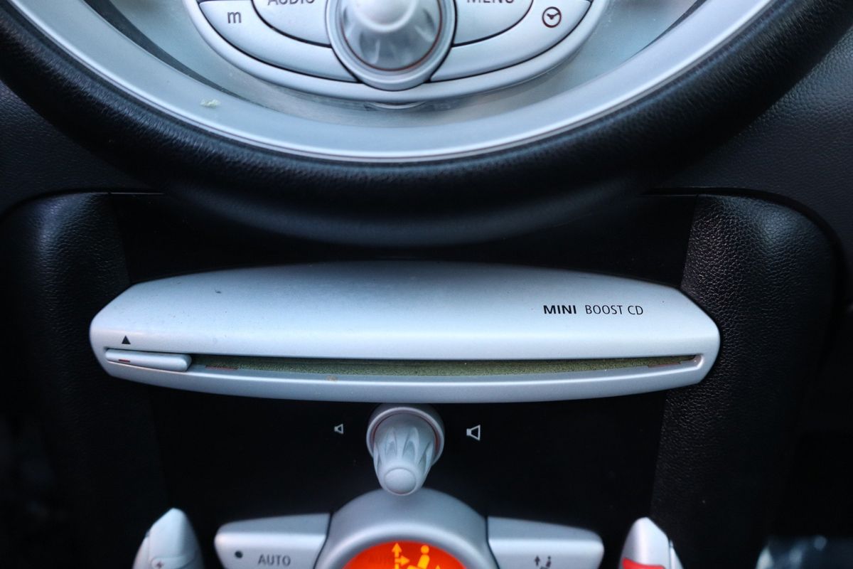 2009 MINI Cooper Base