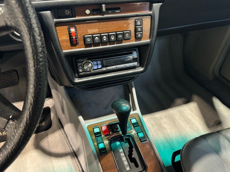 1985 Mercedes-Benz 190-Class 190 E 2.3, photo 27