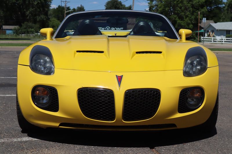 2009 Pontiac Solstice GXP | Victory Motors of Colorado