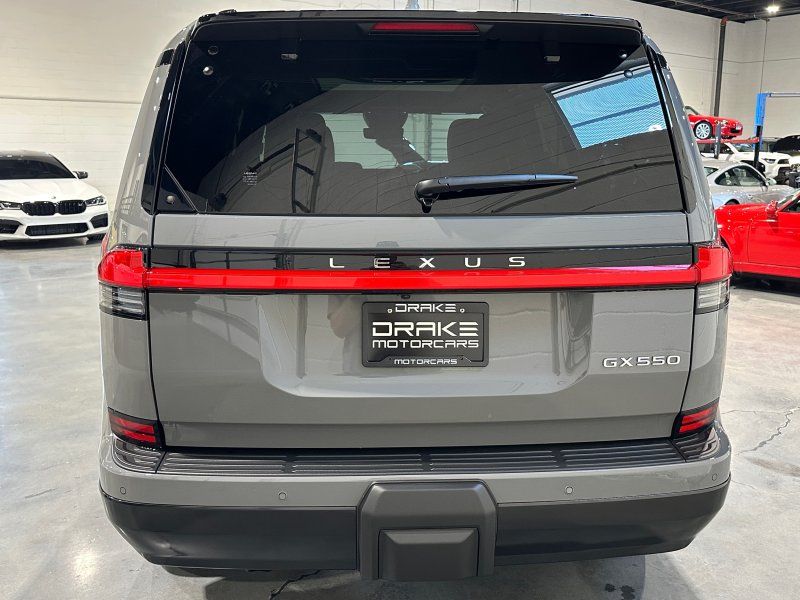 2025 Lexus GX 550 Luxury+, photo 4
