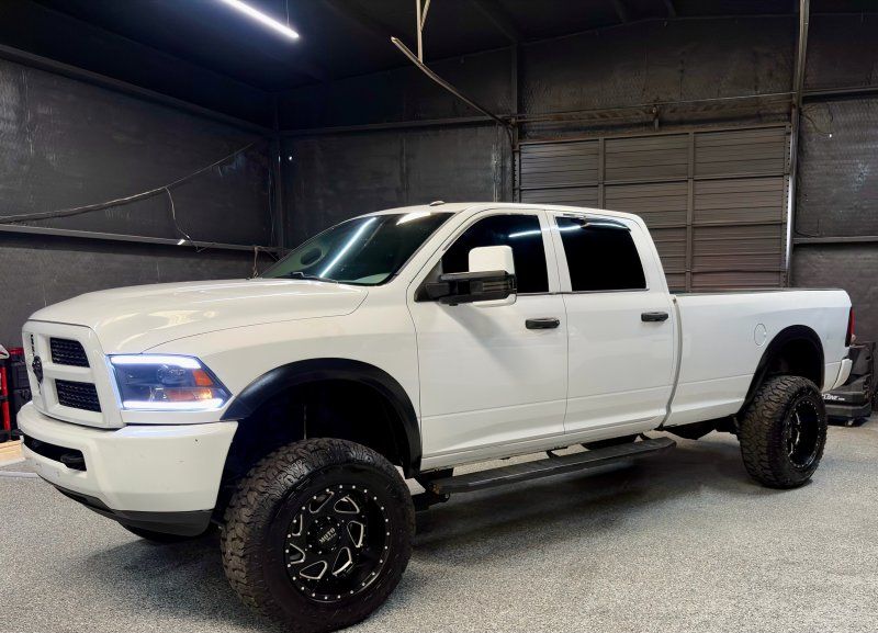 2017 Ram 2500 Tradesman 4WD photo