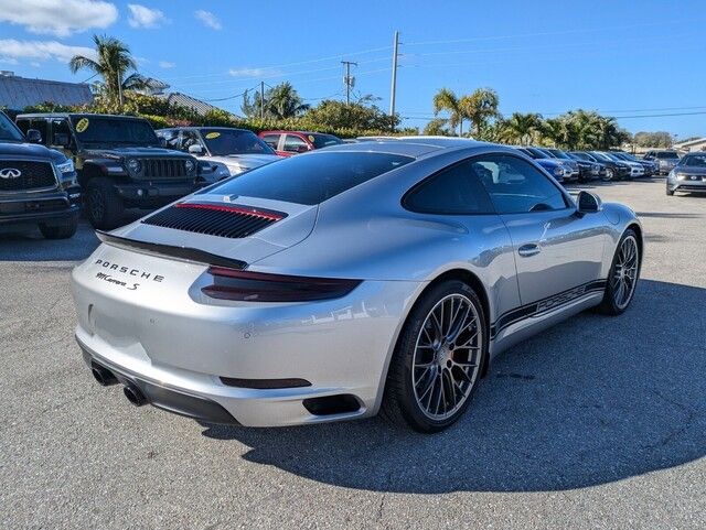 2017 Porsche 911 Carrera S photo 6