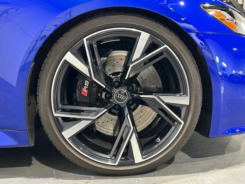 2023 AUDI RS6 4.0T quattro Avant, photo 12