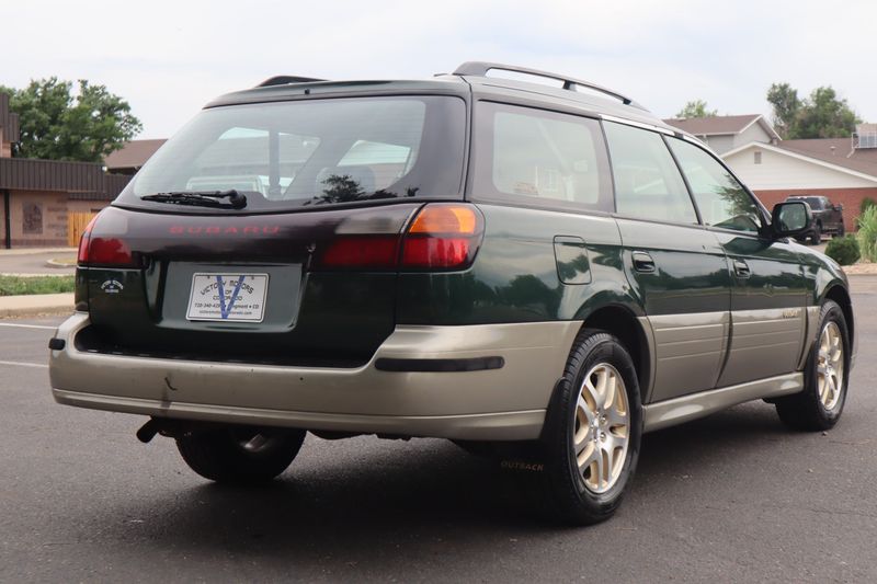 2002 Subaru Outback Photos 2002 Subaru Outback Photos