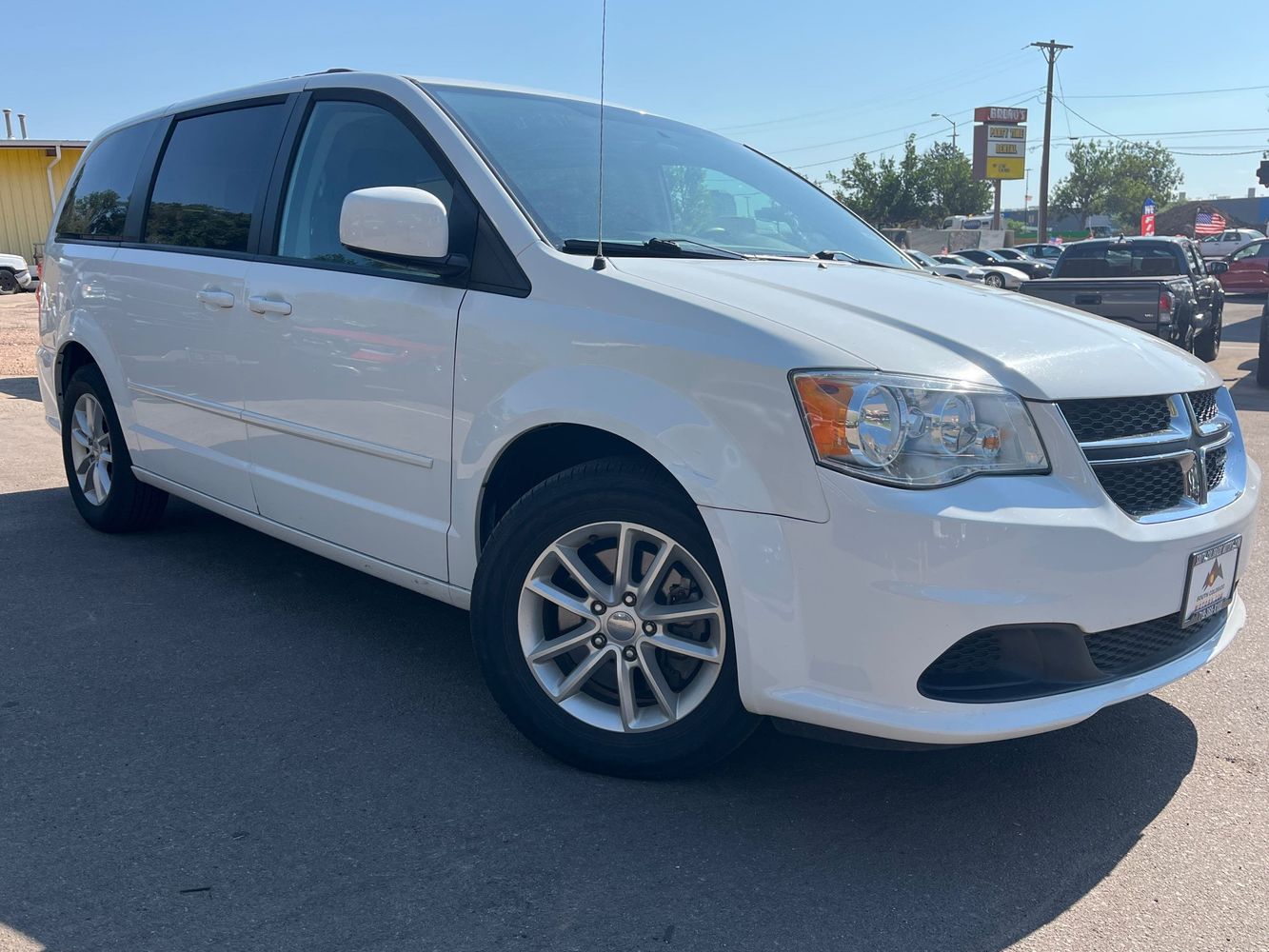 2016 Dodge Grand Caravan SXT's photo