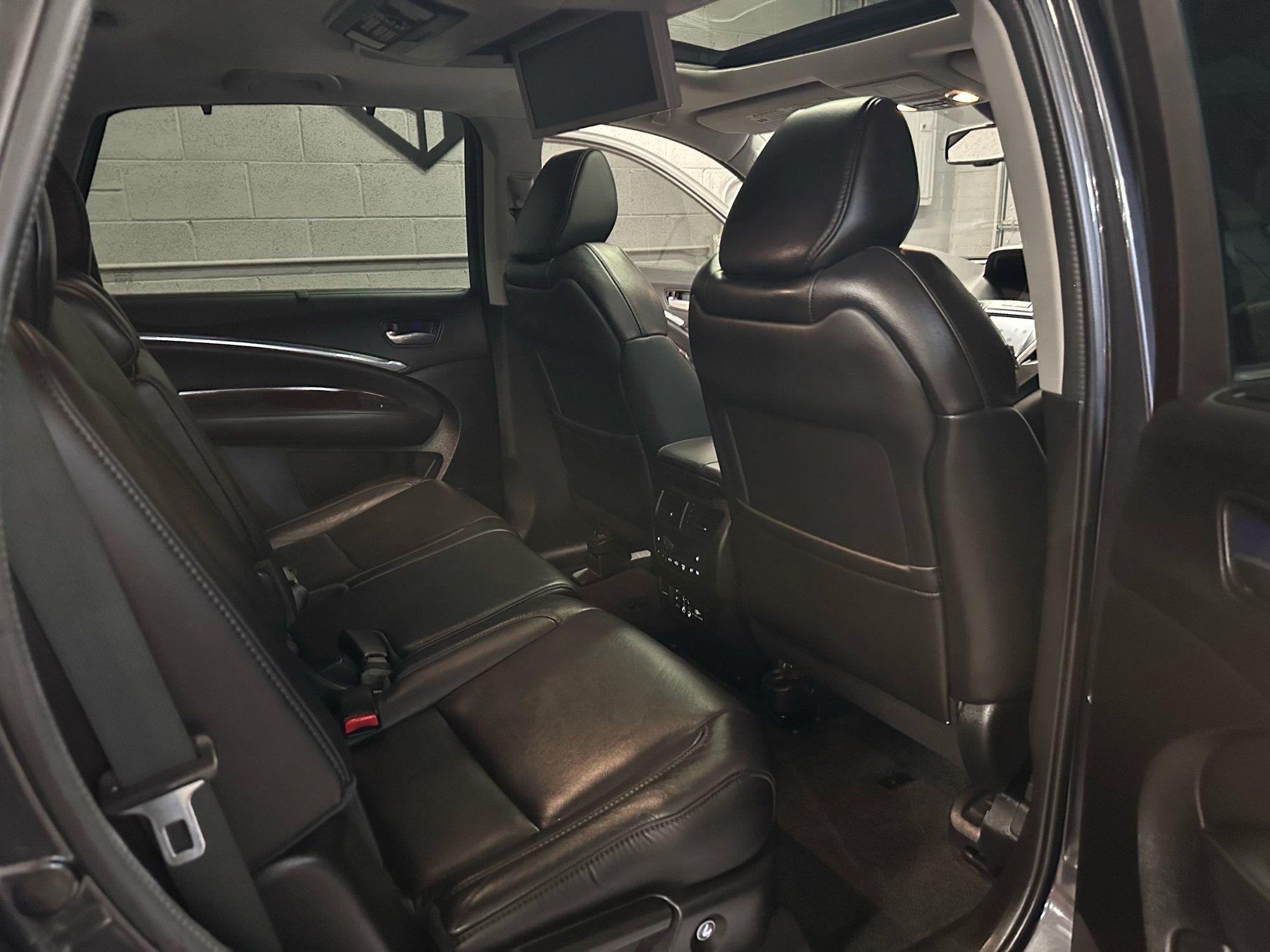 2015 Acura MDX Advance Entertainment photo 24