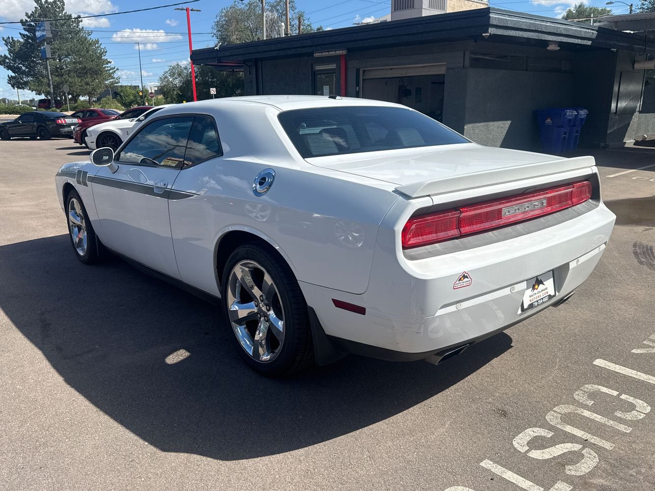 2013 Dodge Challenger R/T Plus photo 2