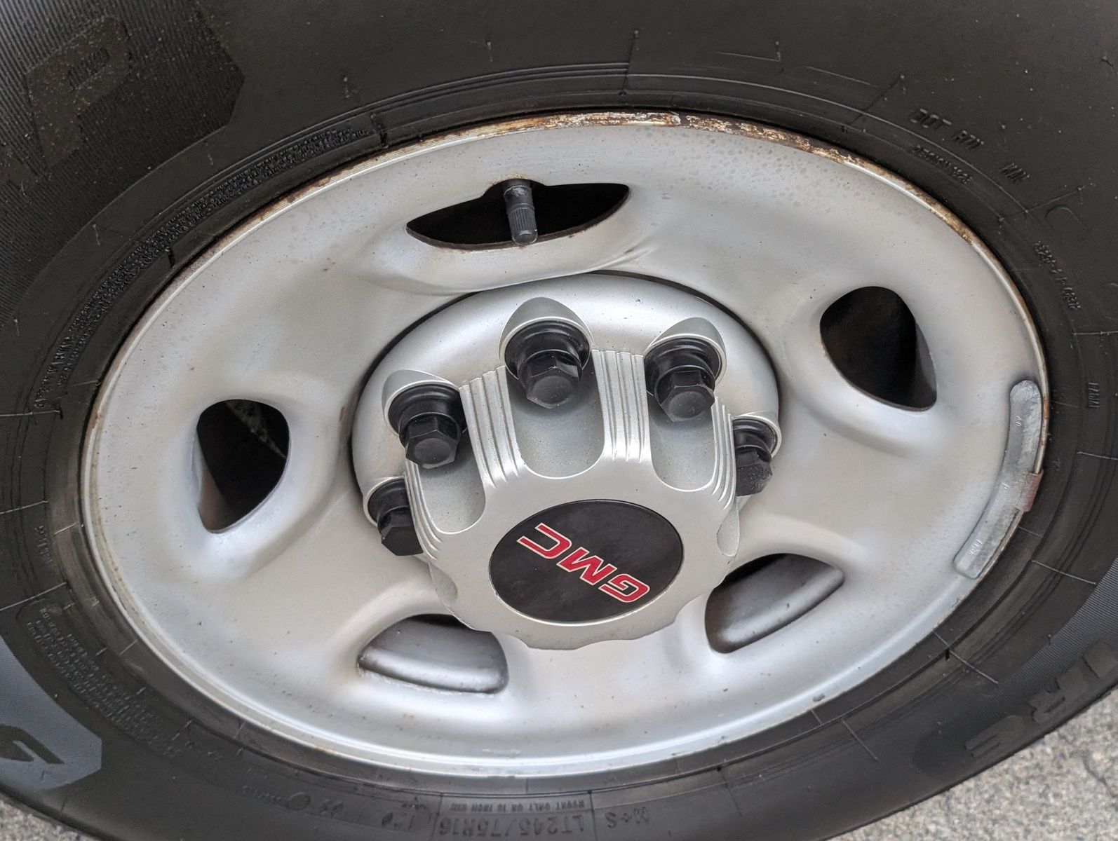 2018 GMC Savana Cargo 13