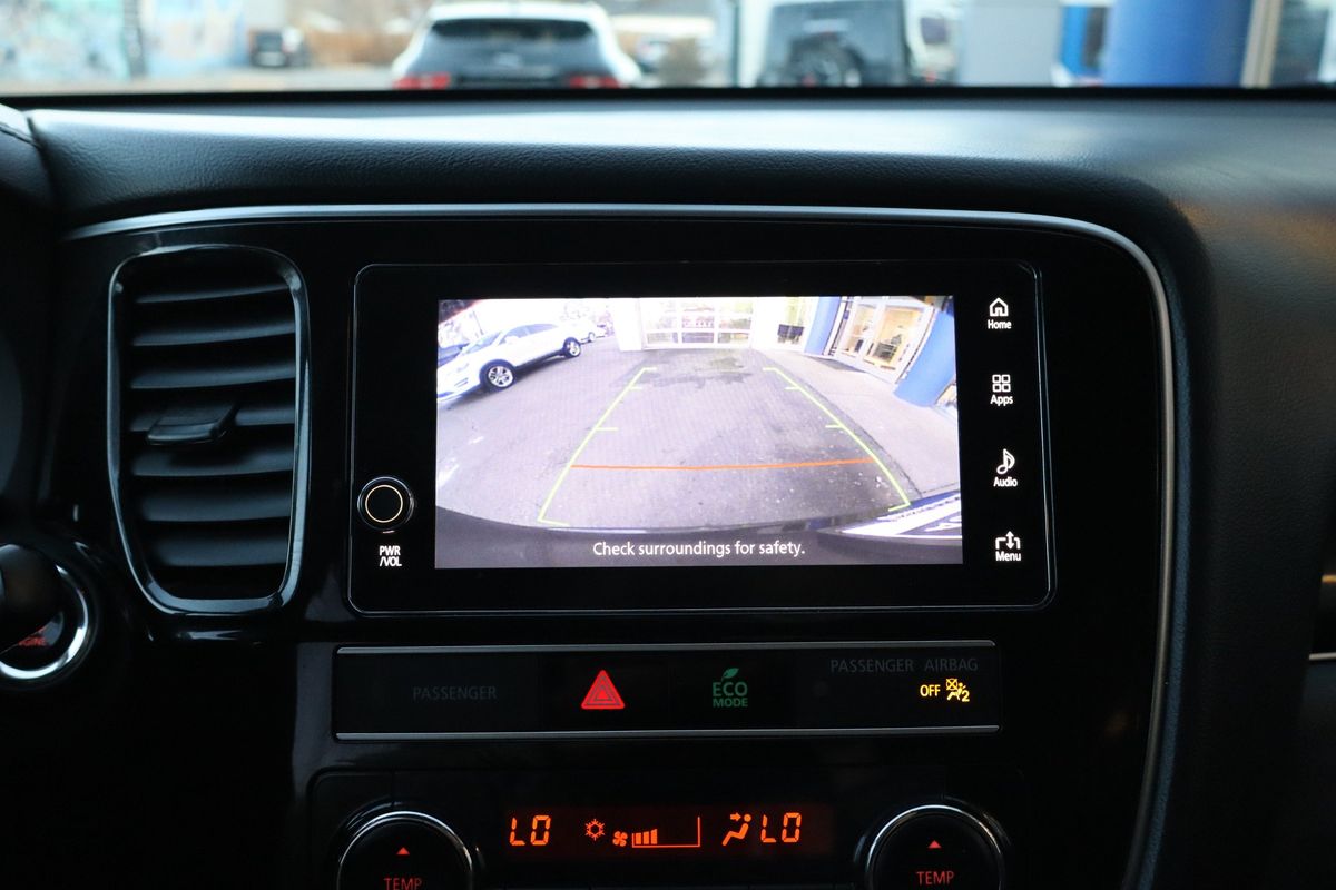 2019 Mitsubishi Outlander SE