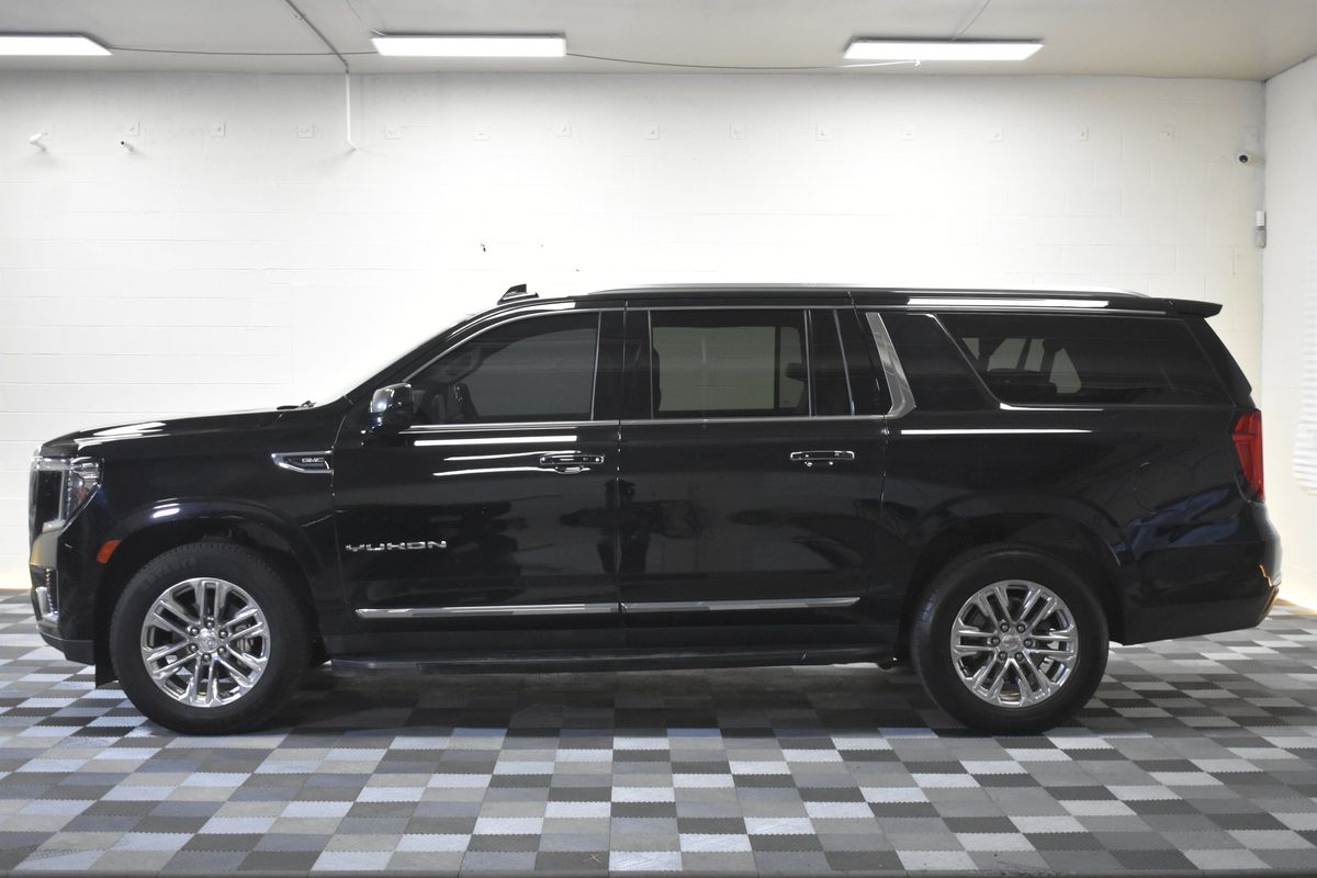 2021 GMC Yukon XL 4WD SLT