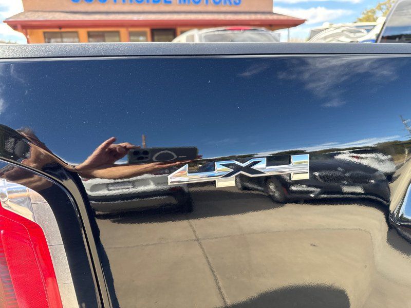 2016 GMC Canyon SLT - Photo 13