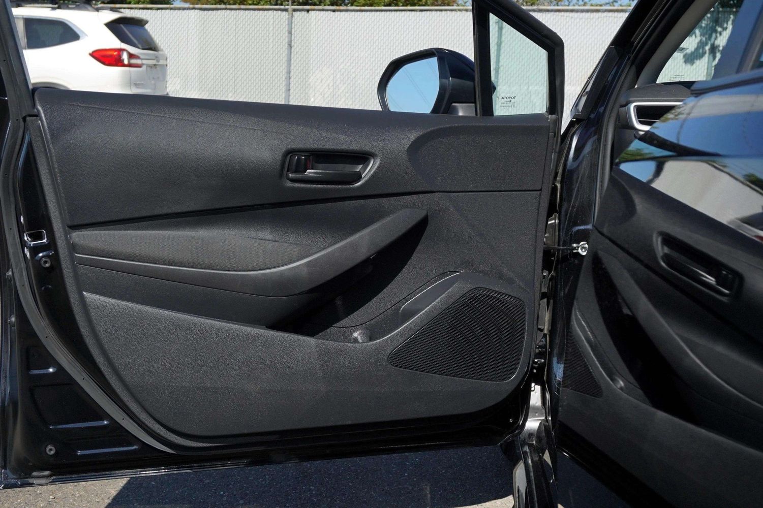 2024 Toyota Corolla LE photo 12