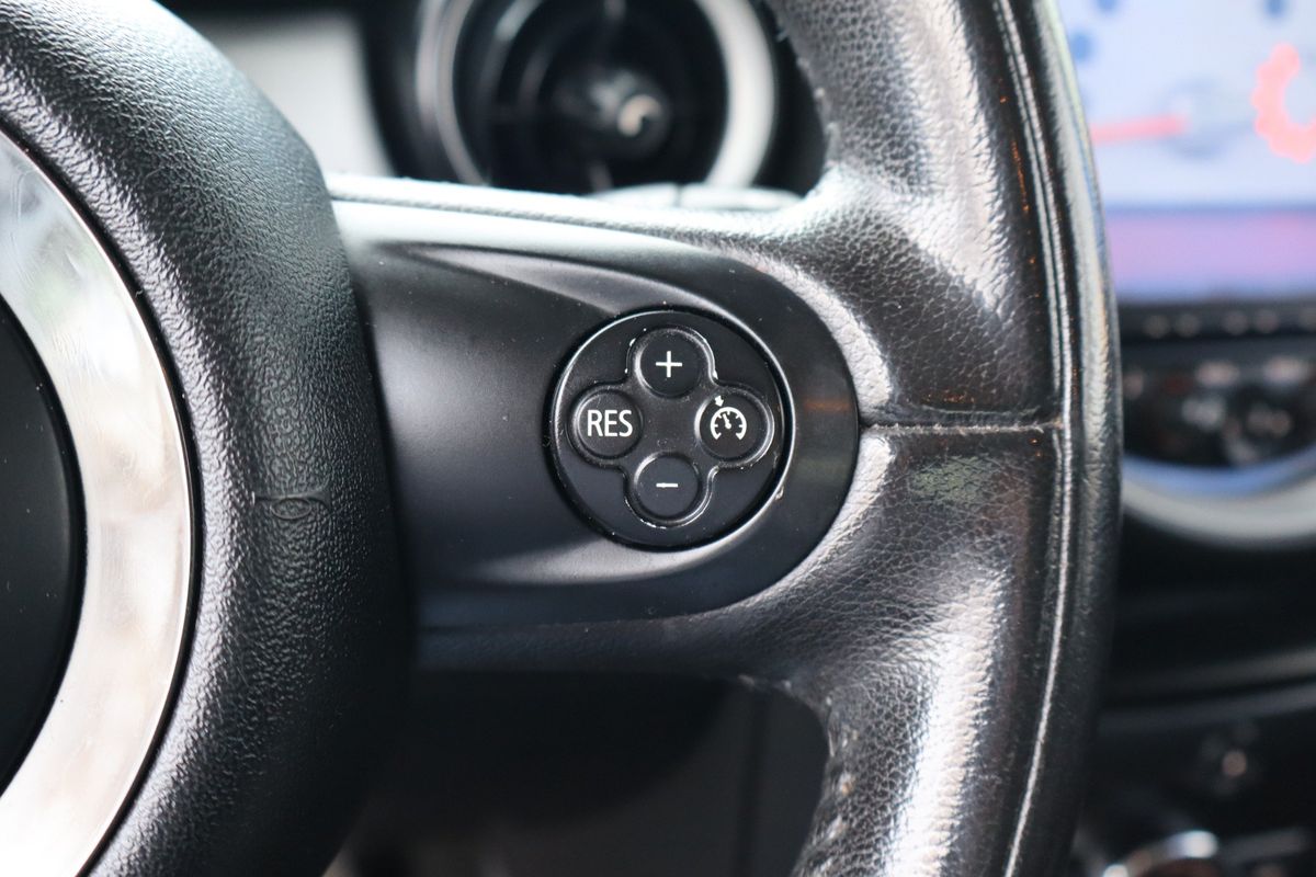 2013 MINI Hardtop Cooper