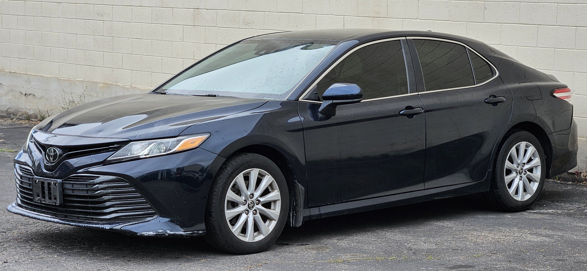 2020 Toyota Camry 2.5 Auto LE's photo