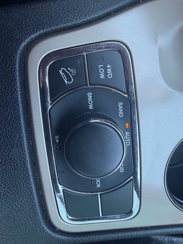 2015 Jeep Grand Cherokee Limited - Photo 10