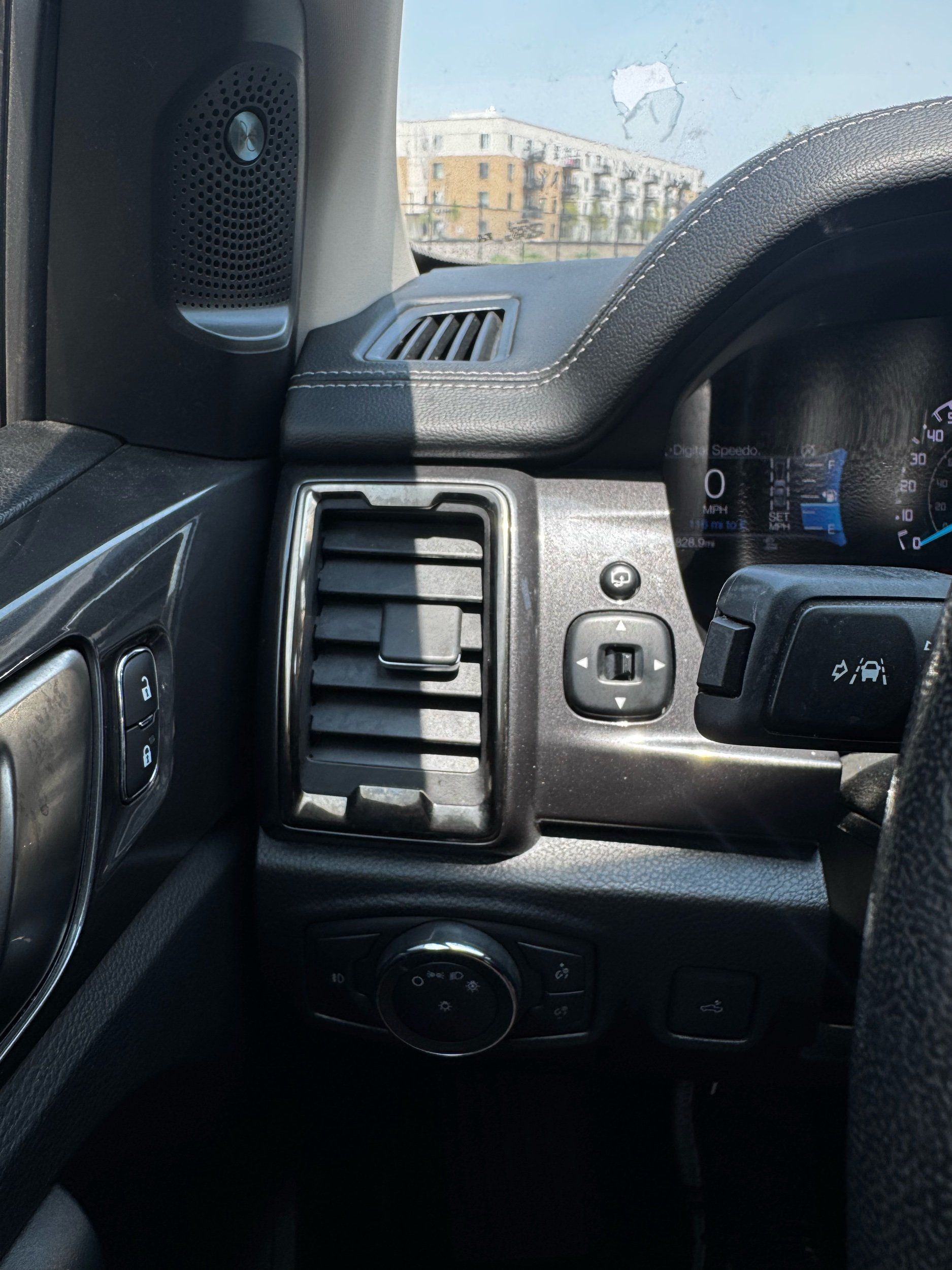 2021 Ford Ranger Lariat - Photo 18
