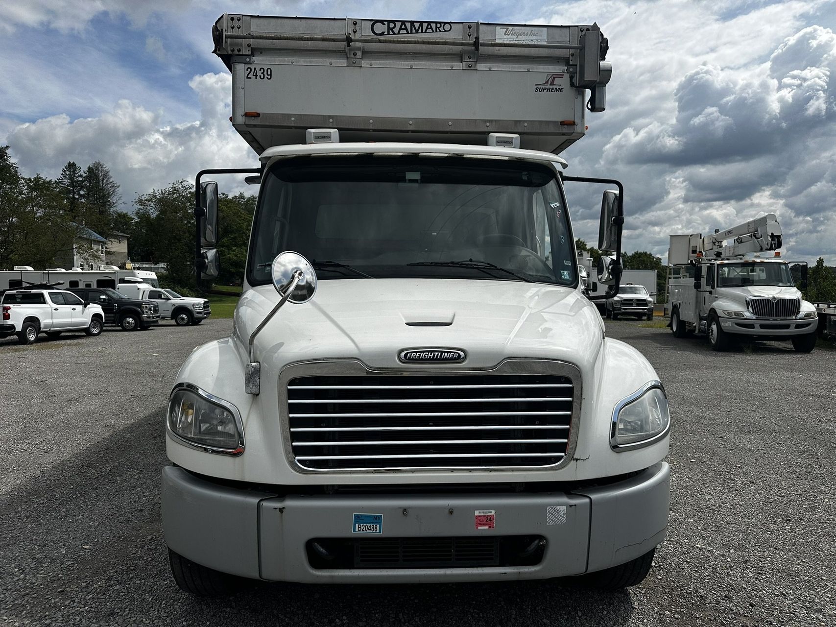 2016 Freightliner M2 106 9