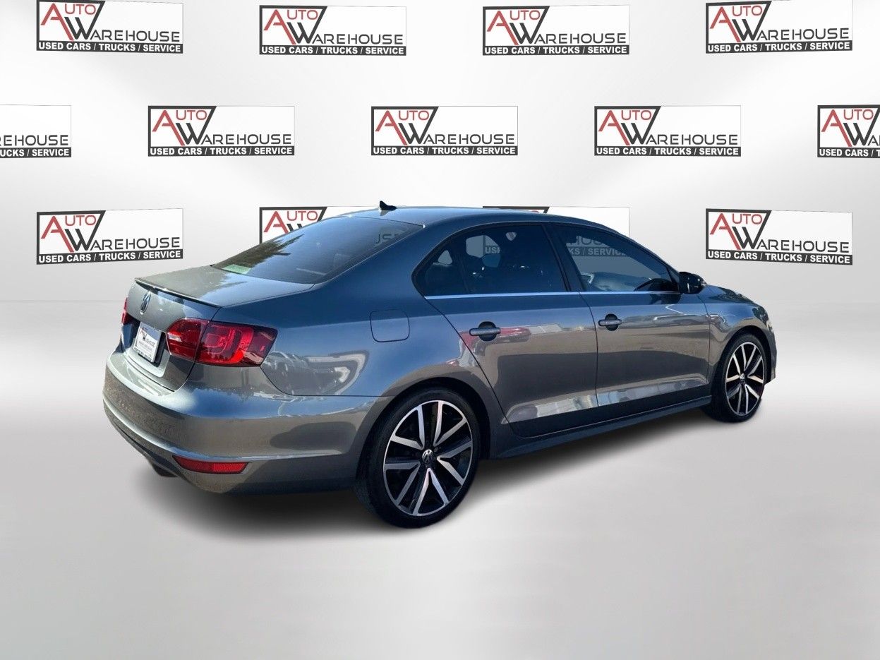 2012 Volkswagen Jetta GLI Autobahn photo 3