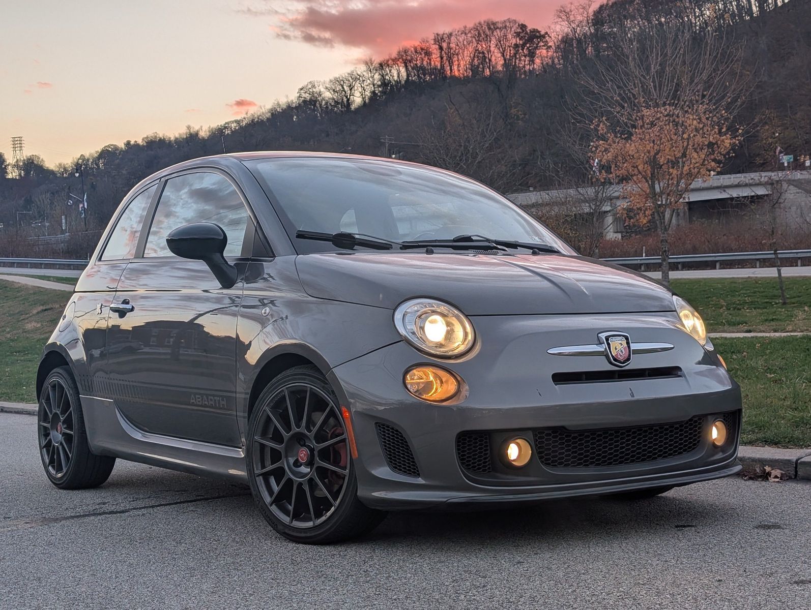 2013 FIAT 500 28